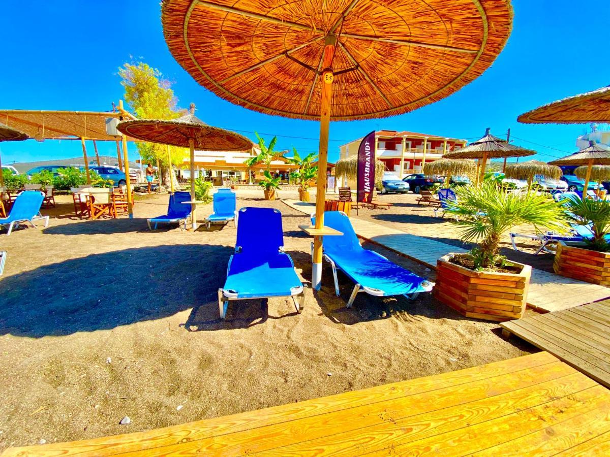 Zoom Beach Hotel カンディア エクステリア 写真